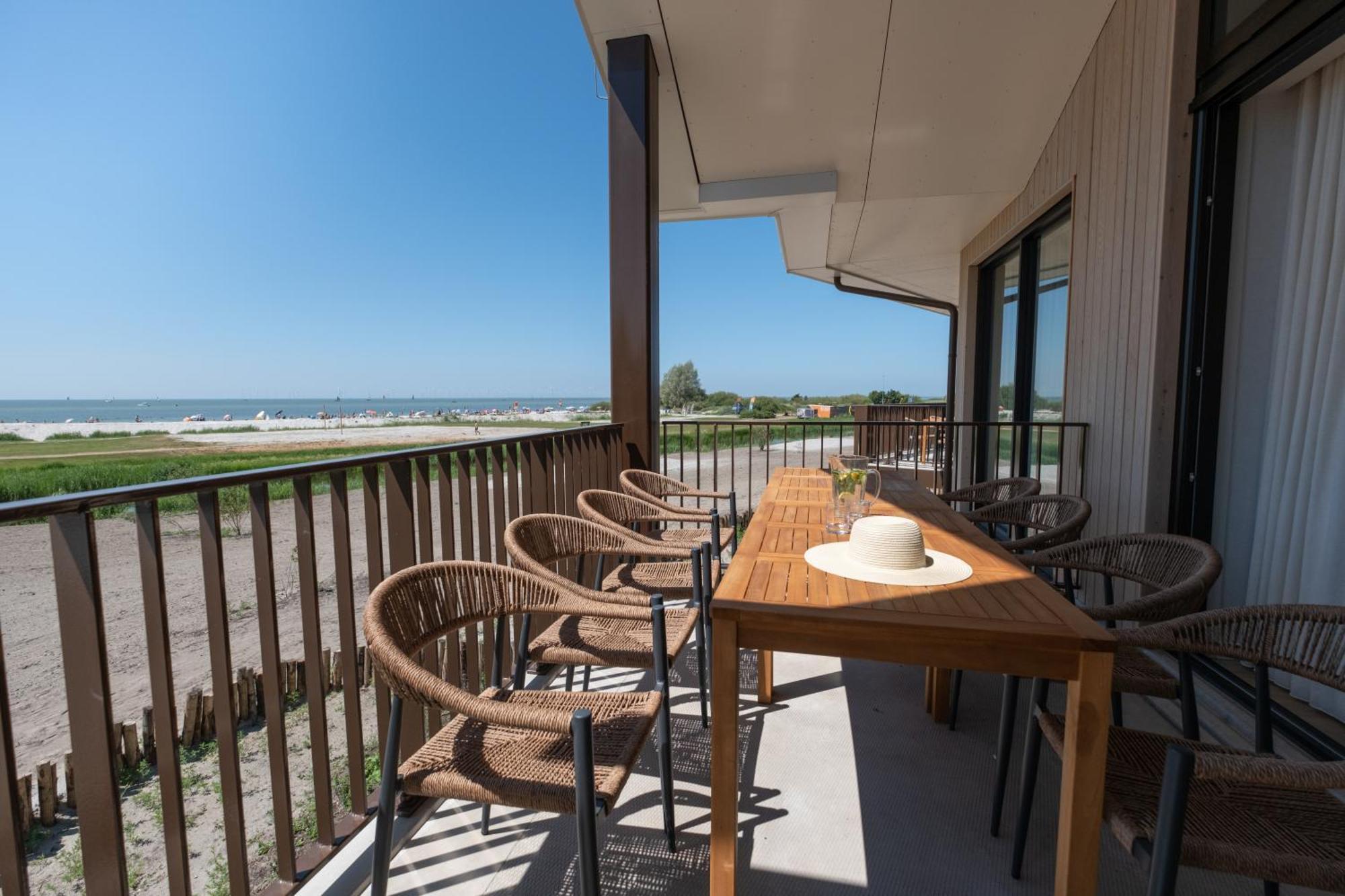 Marinapark Beach Resort Soal Воркум Экстерьер фото