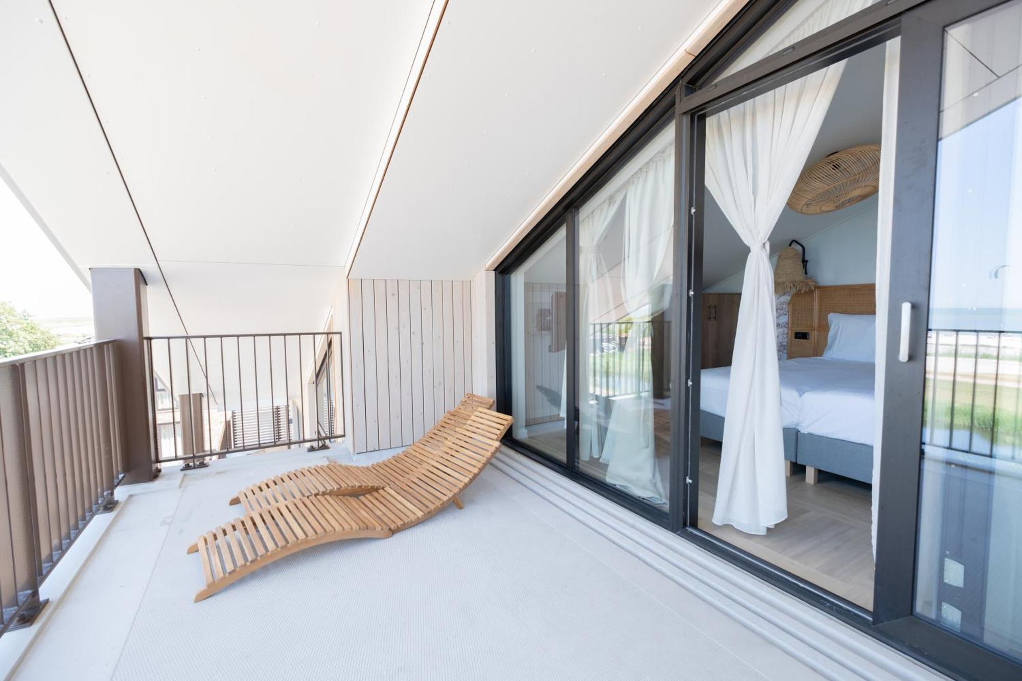 Marinapark Beach Resort Soal Воркум Экстерьер фото