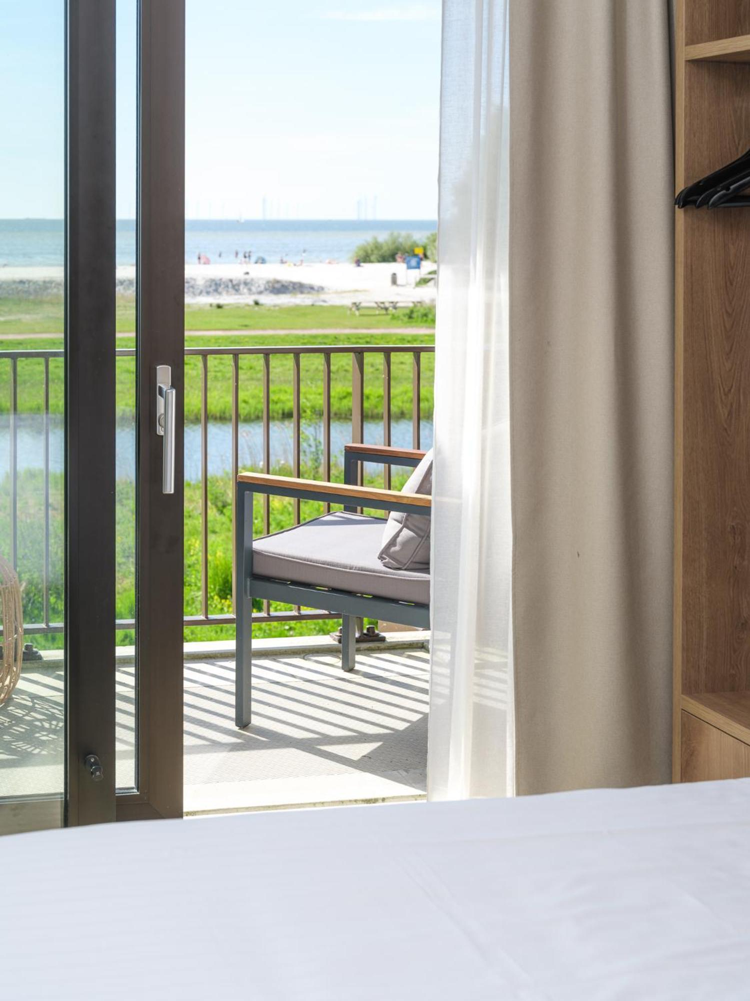 Marinapark Beach Resort Soal Воркум Экстерьер фото